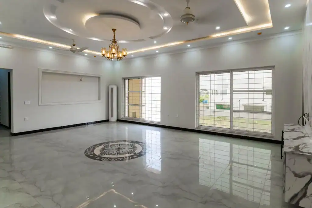 667-home-451d31c6-3f7e-463e-8683-2294cbc7115a